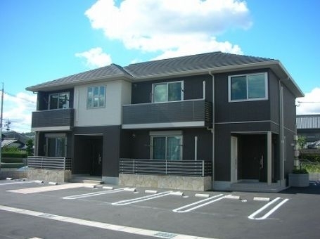 近田駅より徒歩5分 築15年4ヶ月 1階建の賃貸物件