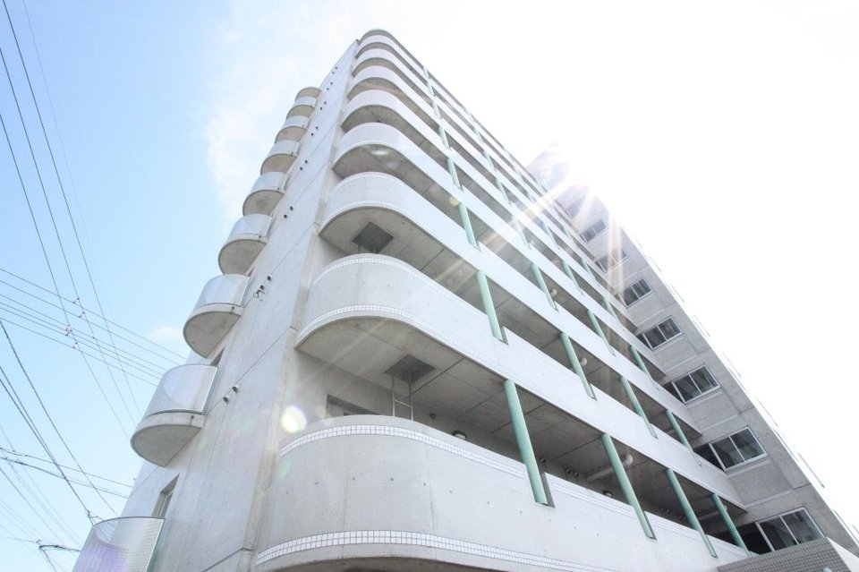 花園駅より徒歩5分 築32年11ヶ月 9階建の賃貸物件