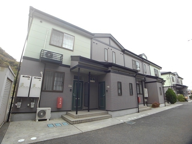 高瀬駅より徒歩16分 築23年8ヶ月 2階建の賃貸物件