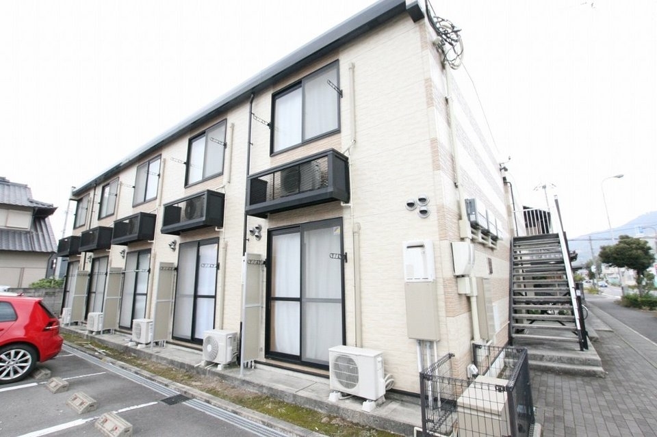 鬼無駅より徒歩18分 築21年 2階建の賃貸物件