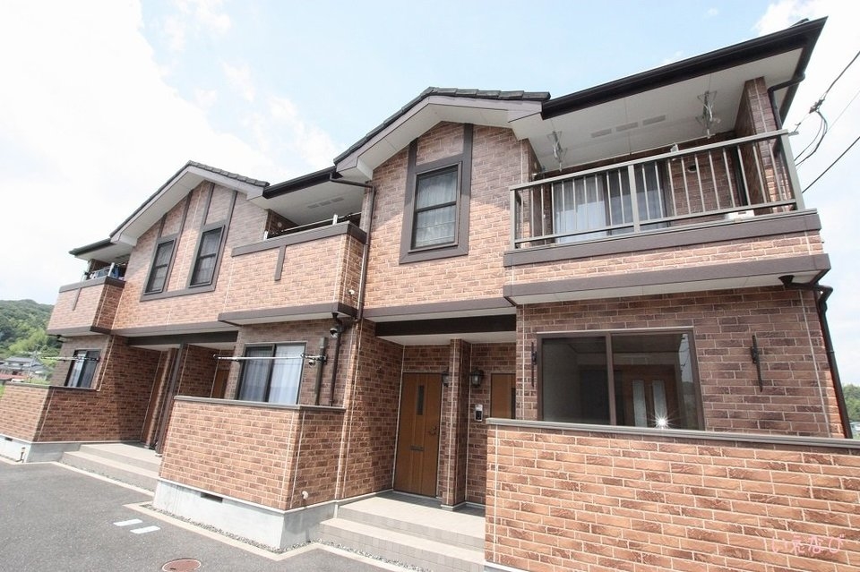 早雲の里荏原駅よりバス1分 徒歩30分 築21年3ヶ月 2階建の賃貸物件