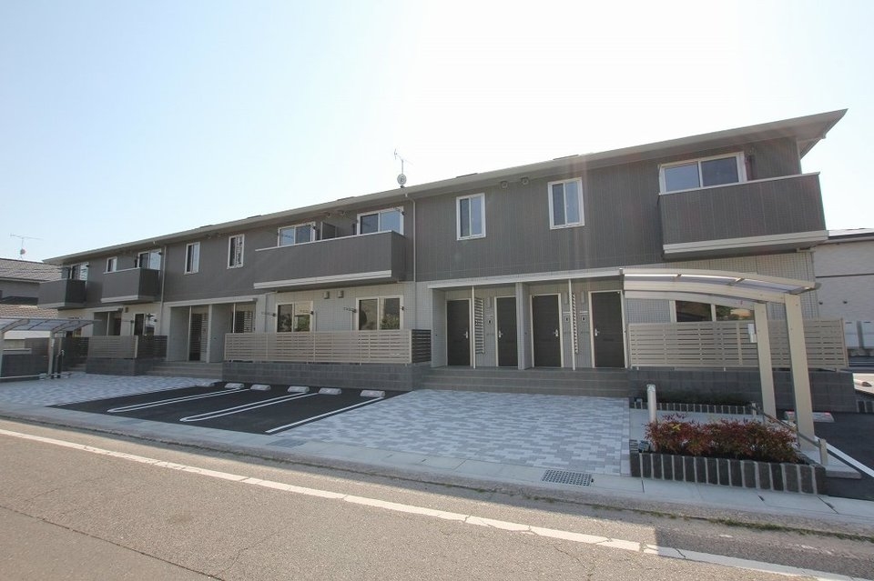 道上駅より徒歩5分 築5年7ヶ月 2階建の賃貸物件