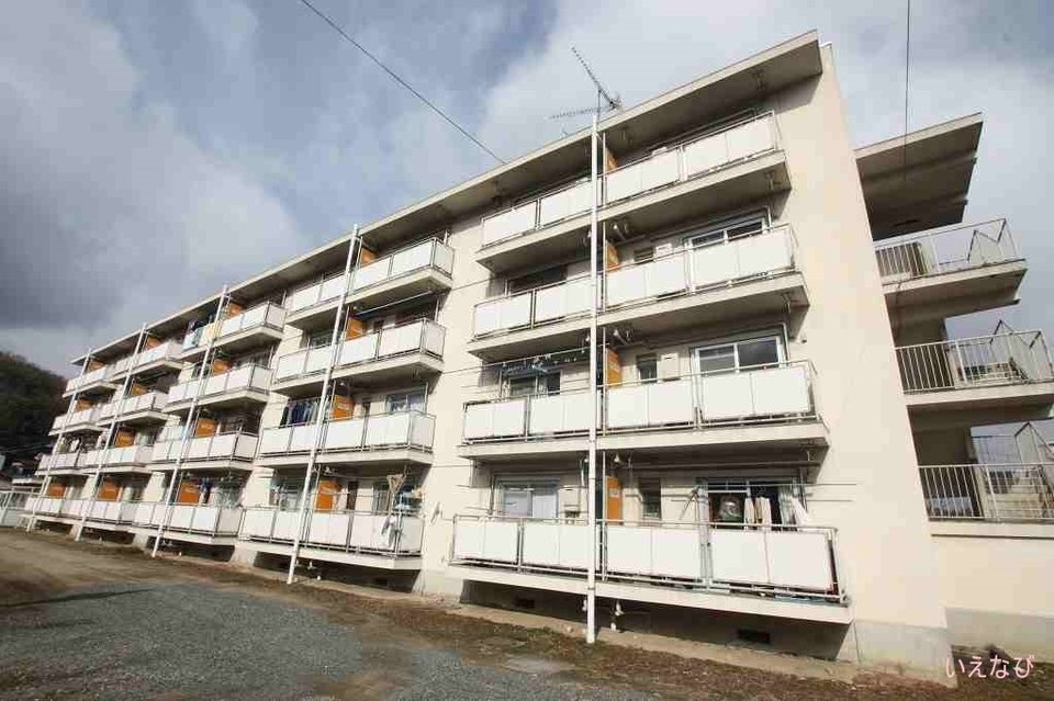 早雲の里荏原駅より徒歩20分 築56年2ヶ月 4階建の賃貸物件