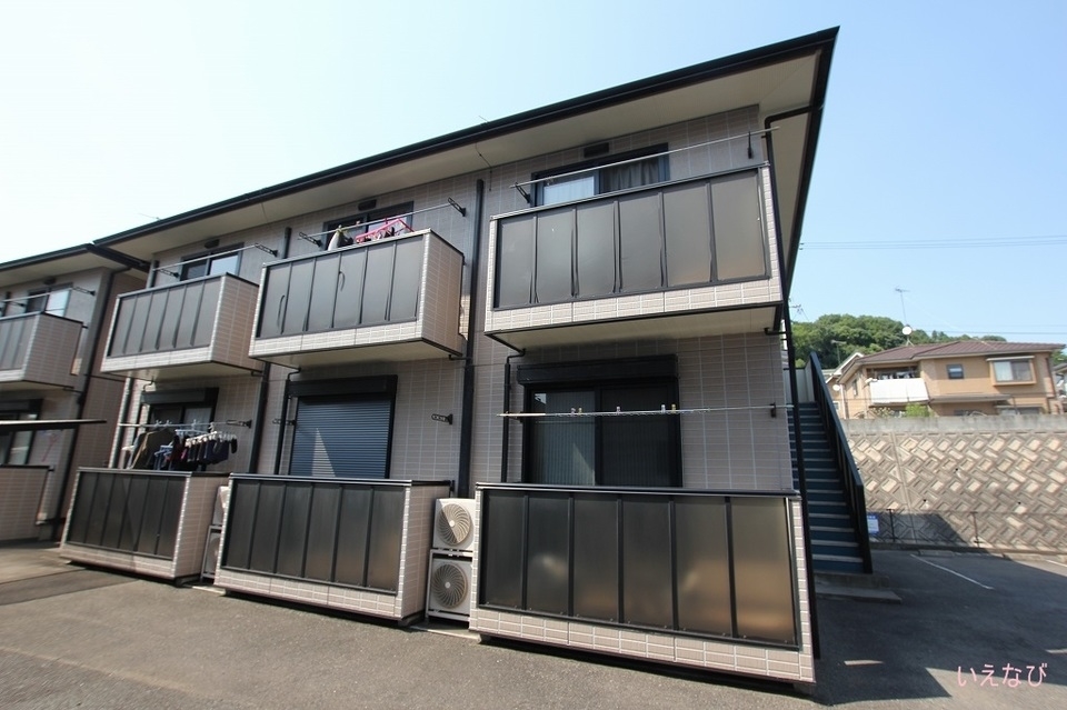 東福山駅より徒歩20分 築24年9ヶ月 2階建の賃貸物件