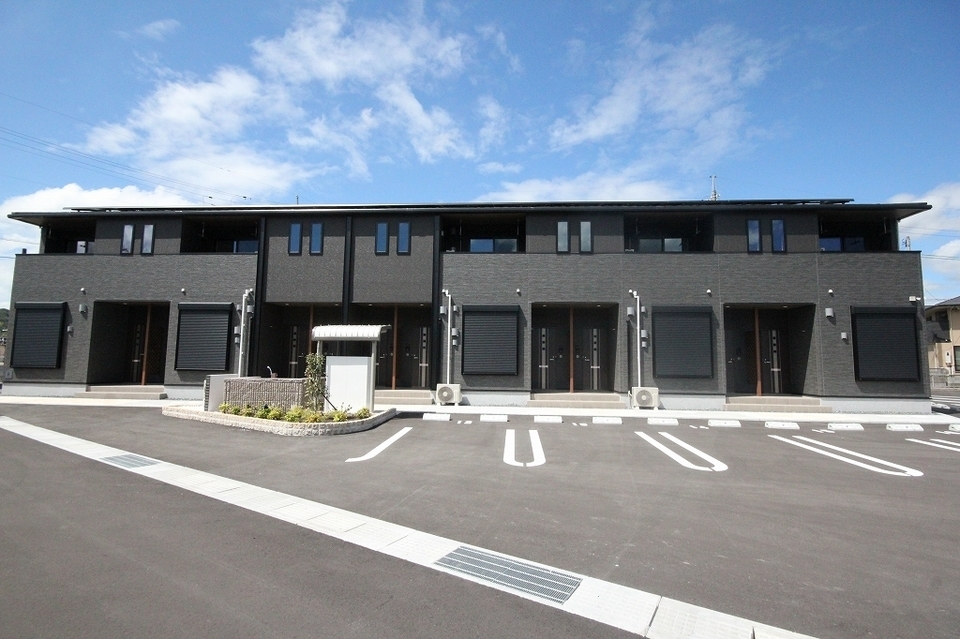 早雲の里荏原駅より徒歩20分 築1年3ヶ月 2階建の賃貸物件