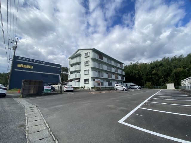 グリーンハイツ松田の賃貸物件